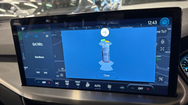 Ford Focus 1.0 EcoBoost Titanium 5dr Petrol Hatchback